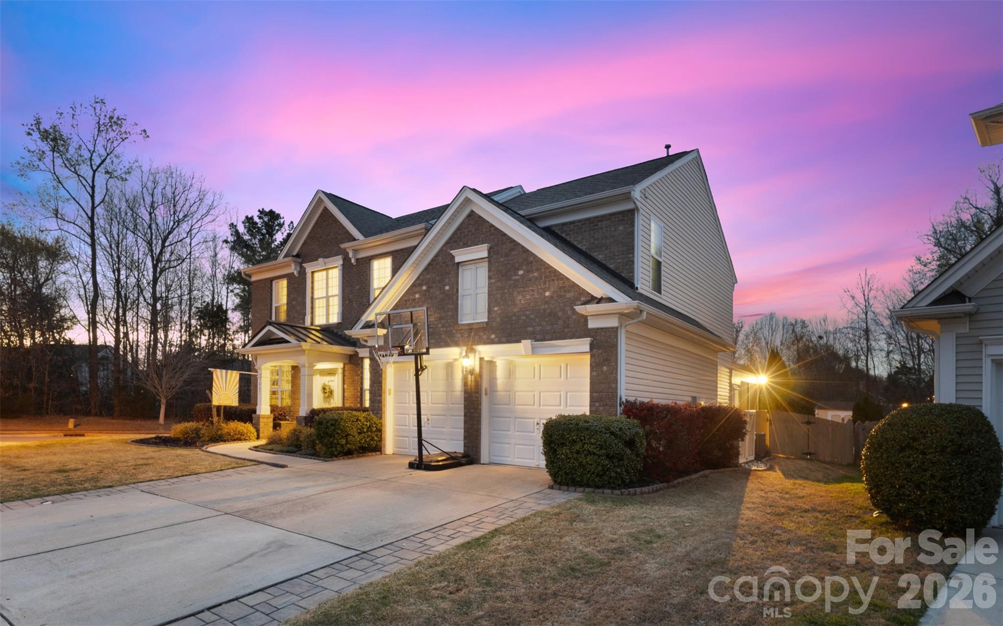 7807 Lamington Drive, photo 4 of 30