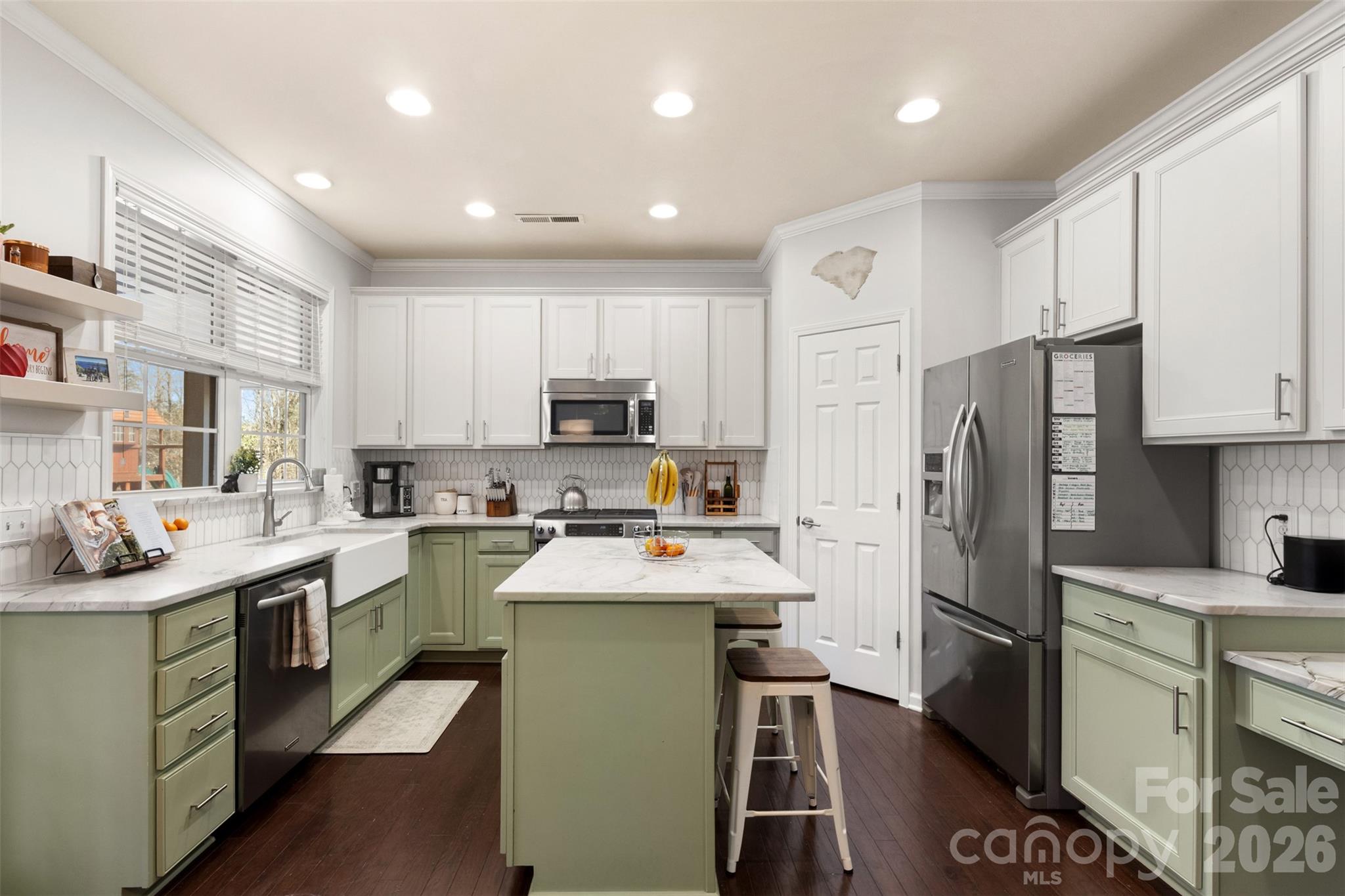7807 Lamington Drive, photo 10 of 30