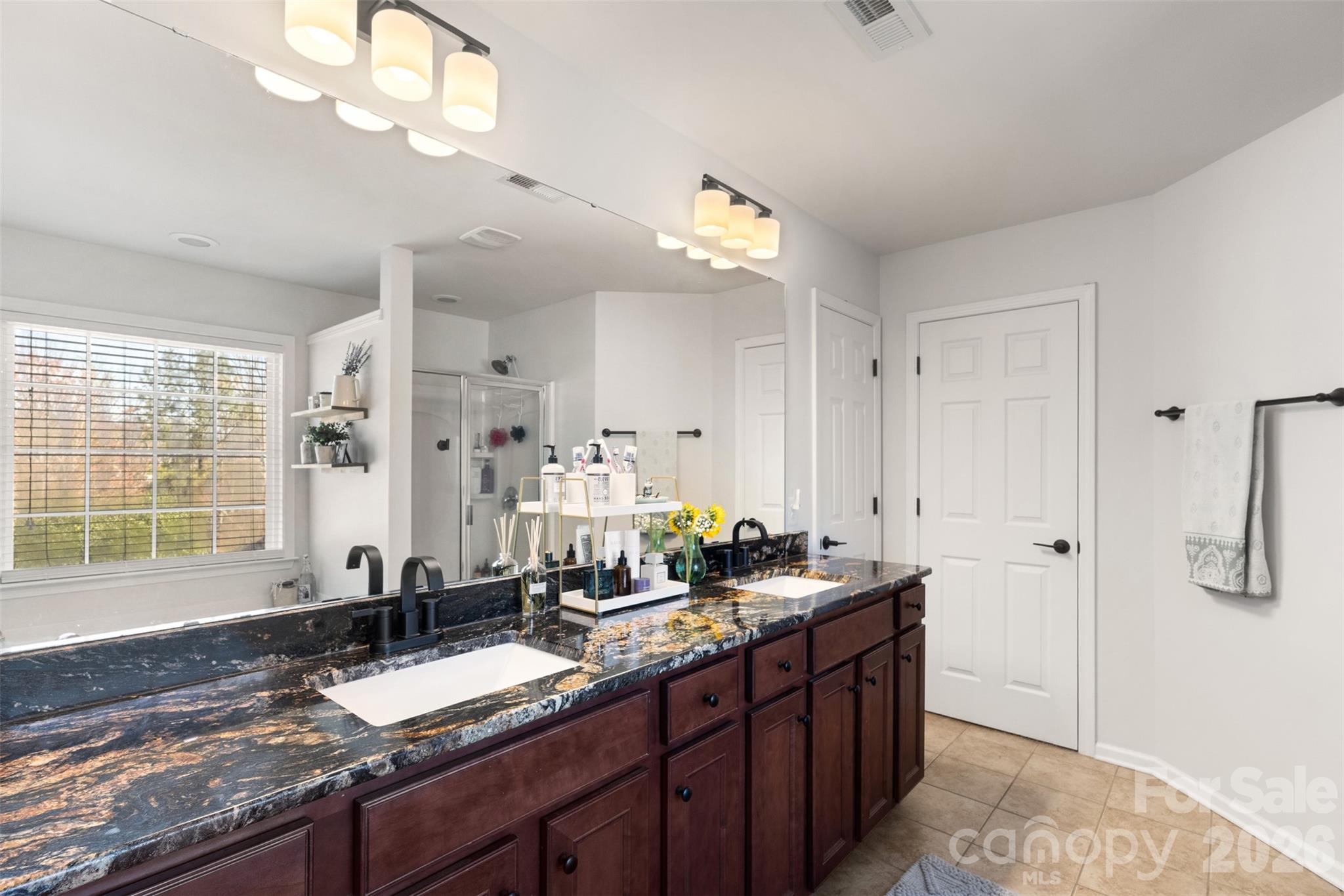 7807 Lamington Drive, photo 17 of 30