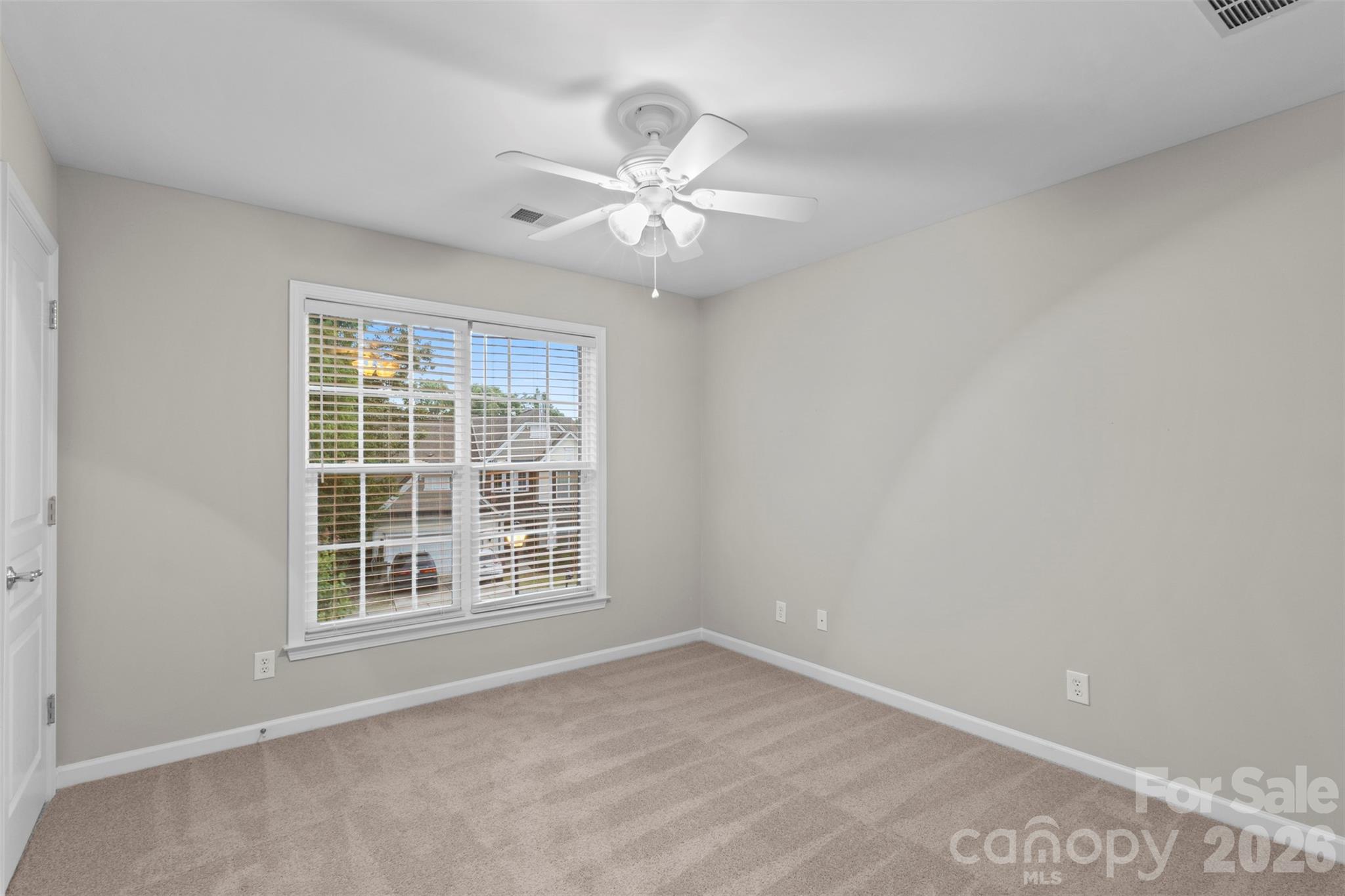 7856 Lamington Drive, photo 24 of 30