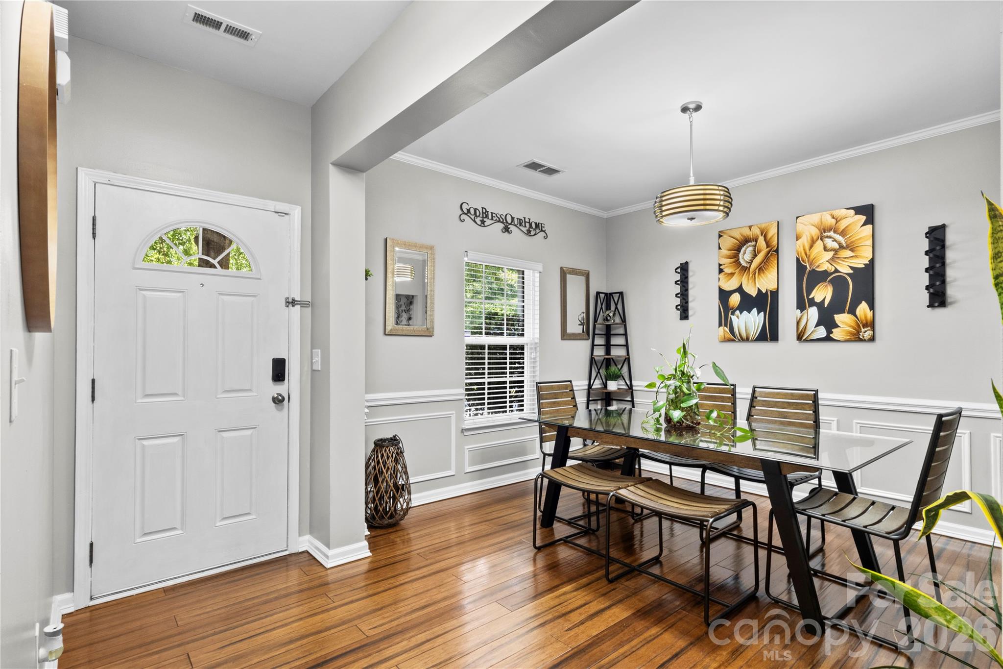 6600 Hermsley Road, photo 3 of 30