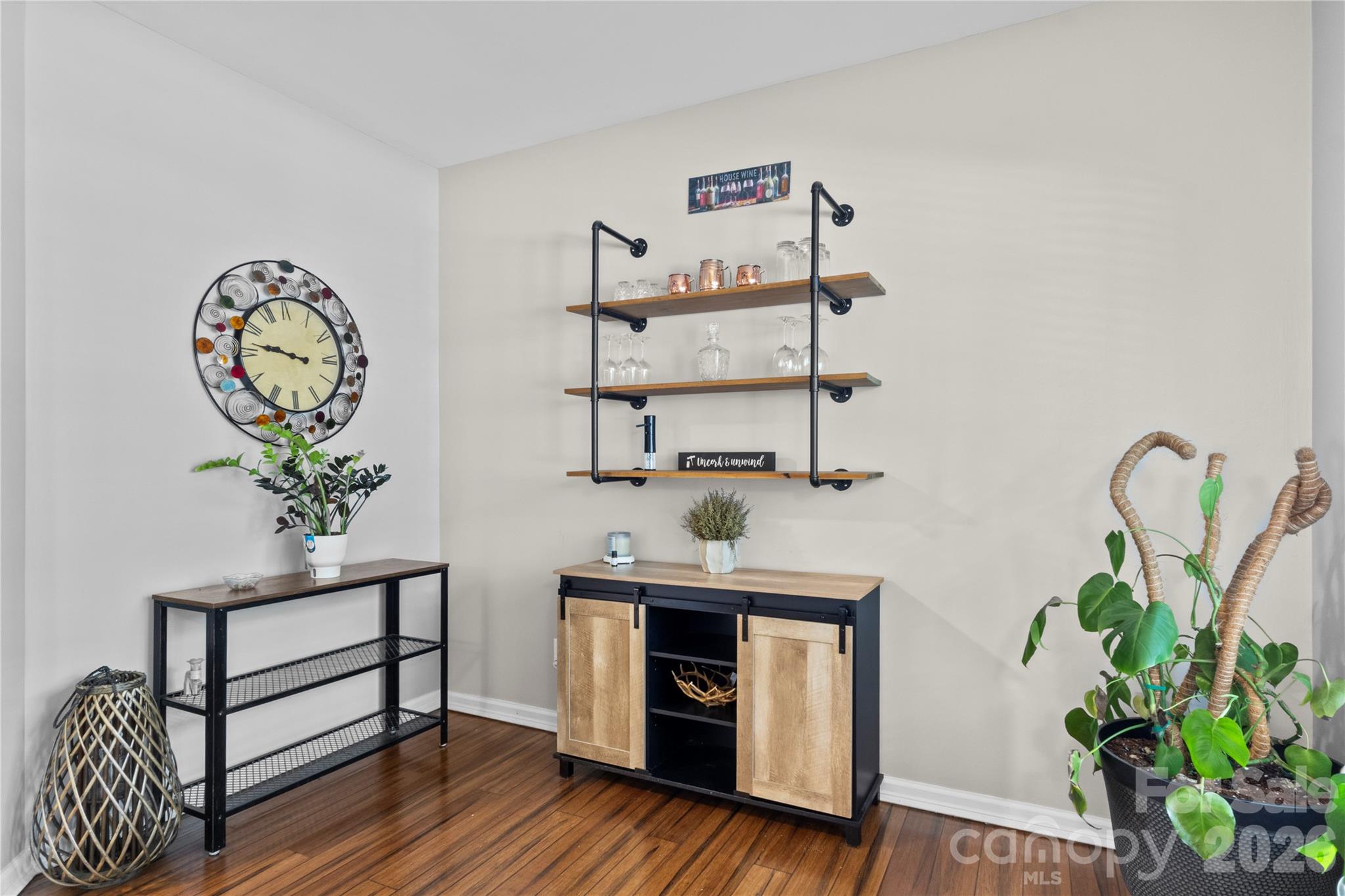 6600 Hermsley Road, photo 5 of 30