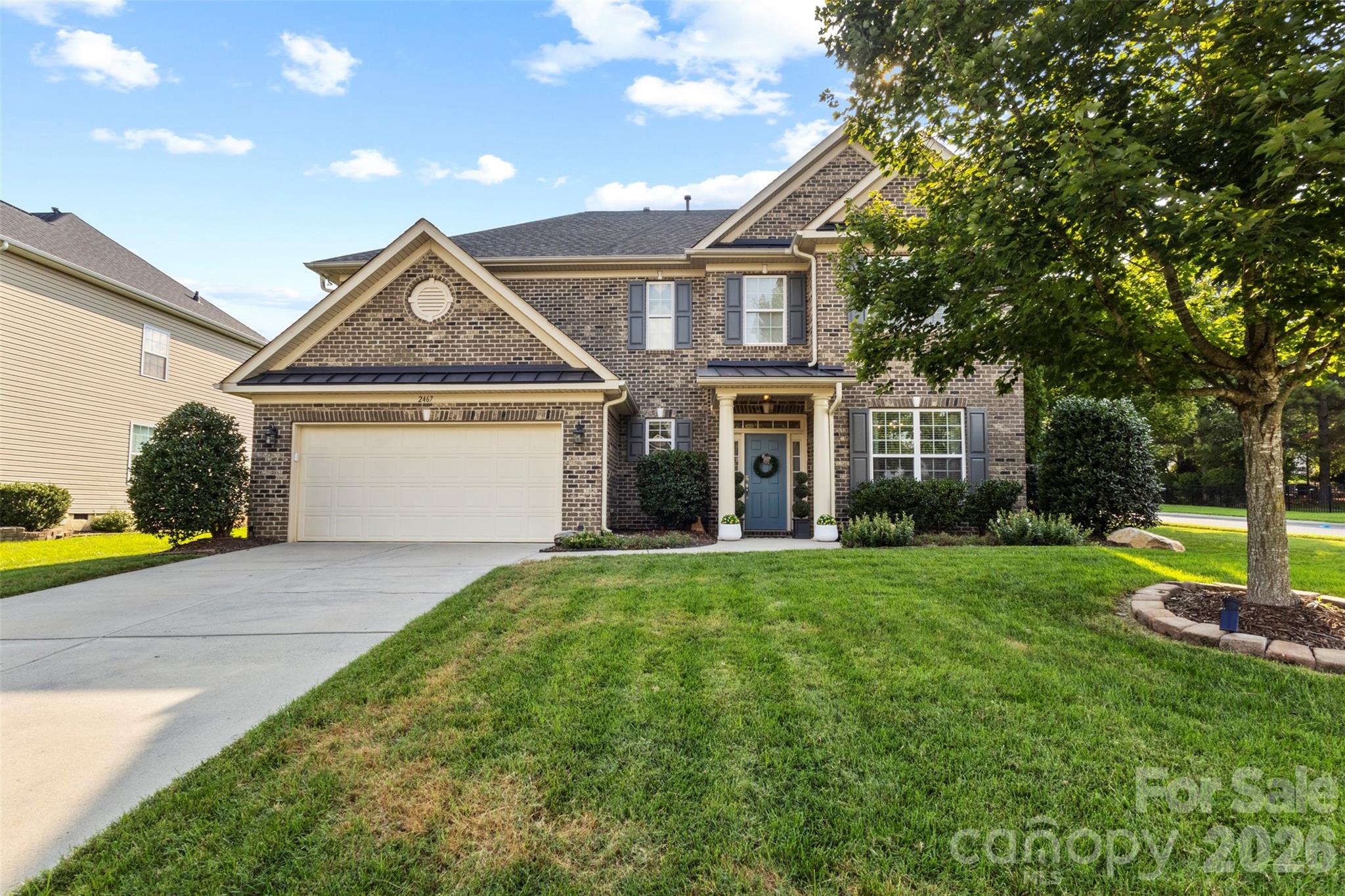 2467 Chatham Drive, photo 2 of 48