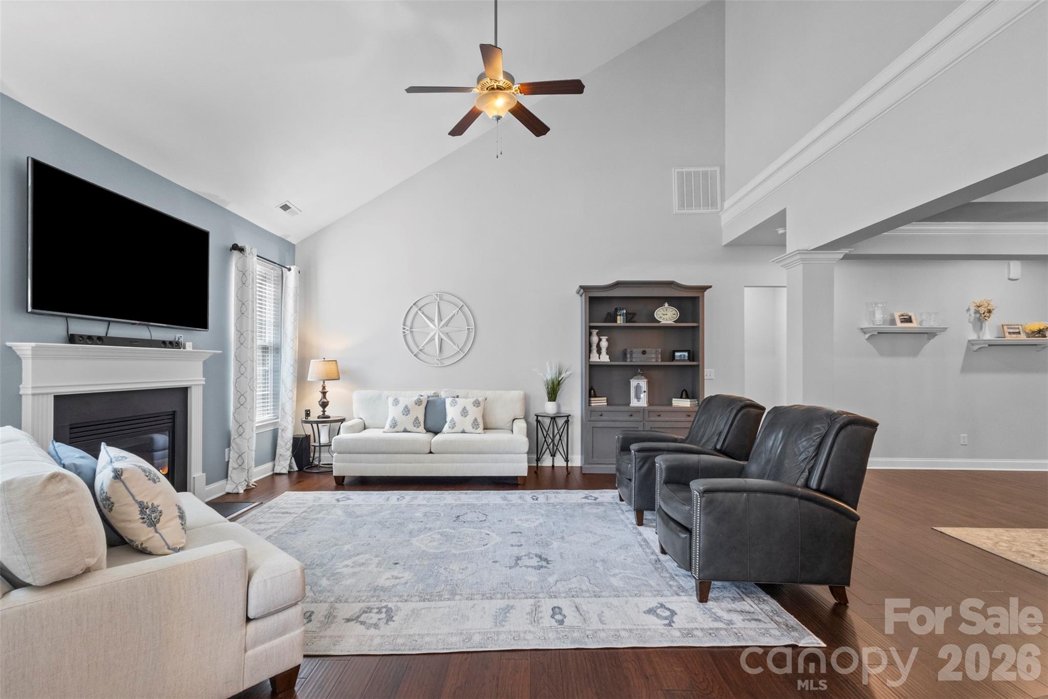 2467 Chatham Drive, photo 10 of 48