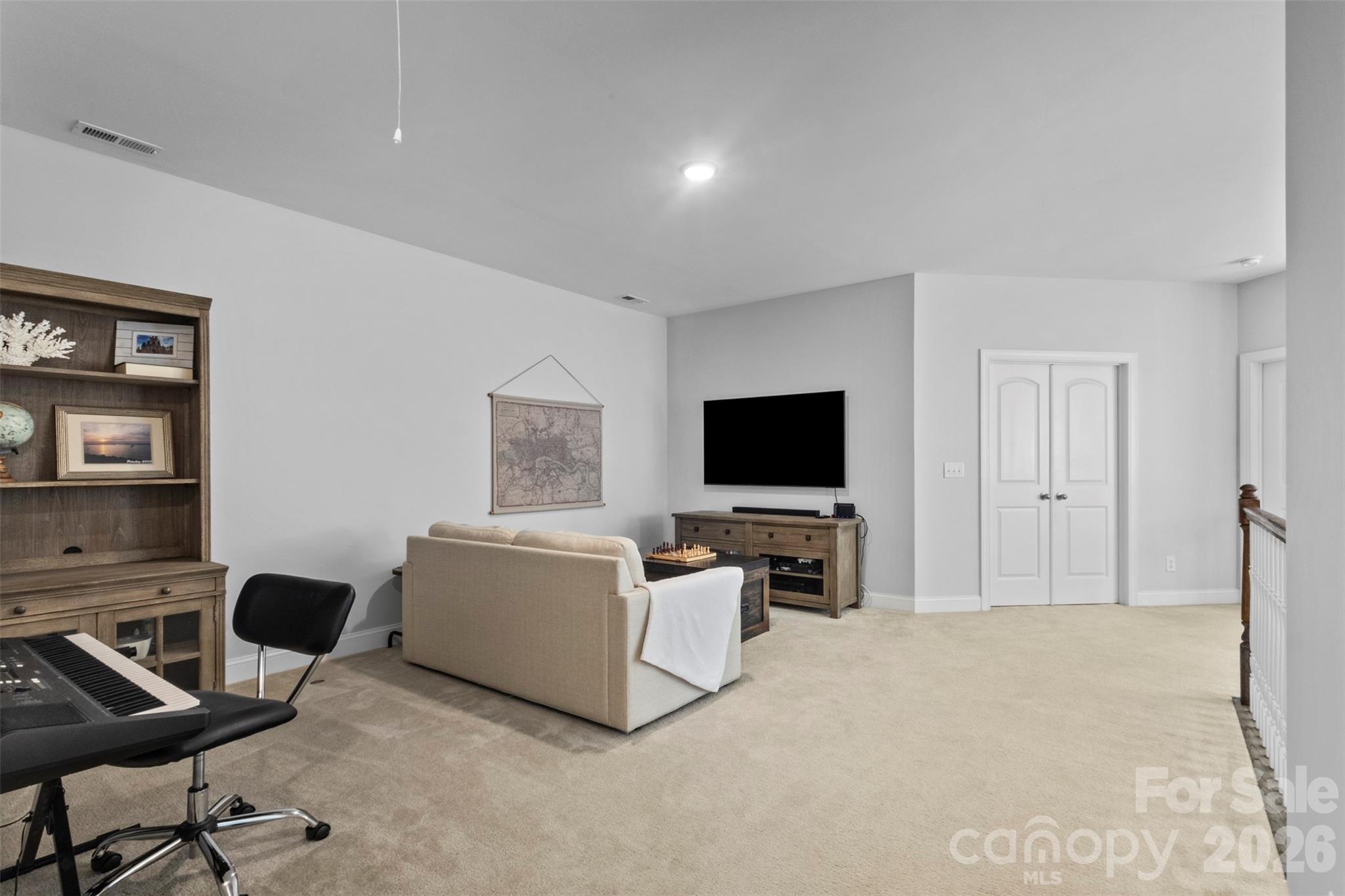 2467 Chatham Drive, photo 26 of 48