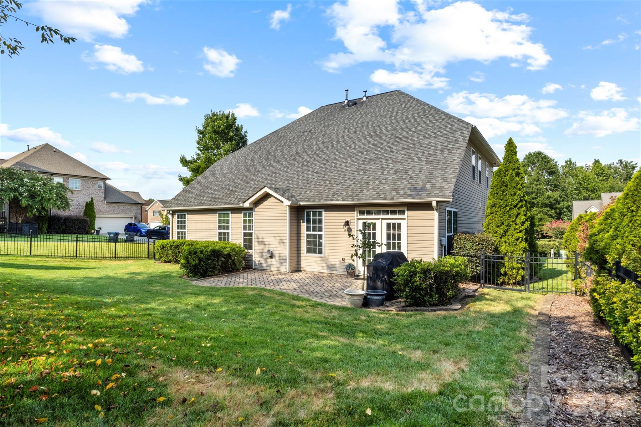 2467 Chatham Drive, photo 42 of 48