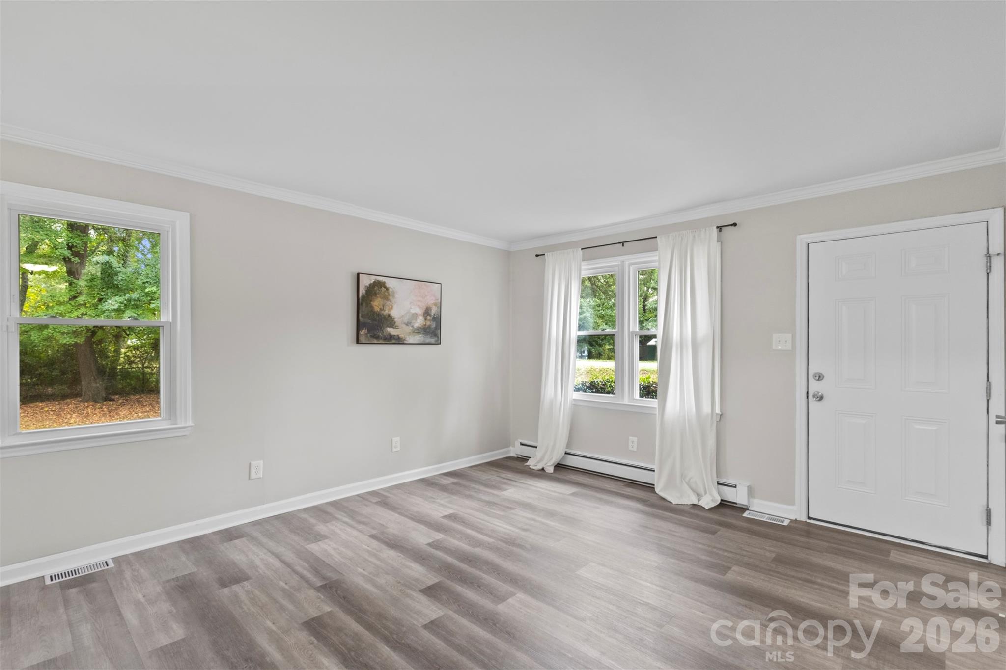 4012 Crestview, photo 8 of 41